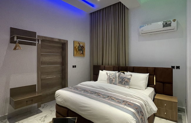 Lisa Suites - Photo 5