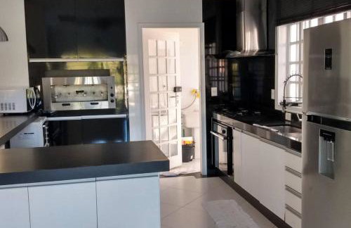 4suites arcond wifi600meg cond fech prox praia - Foto 4