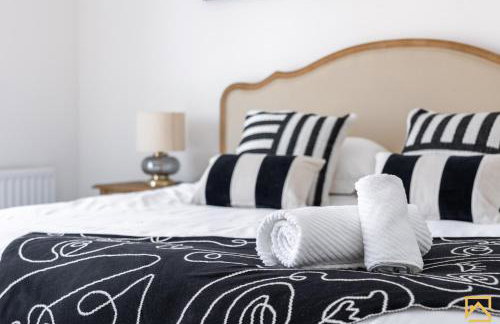 Outstanding 5 Bedroom Townhouse, Canal Views By Valore Property Services - Foto 32