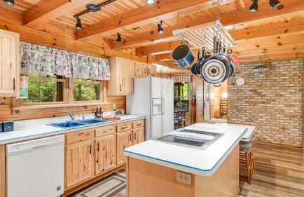 Twin Creeks Lodge by Avantstay 33 Acre Retreat - Foto 40