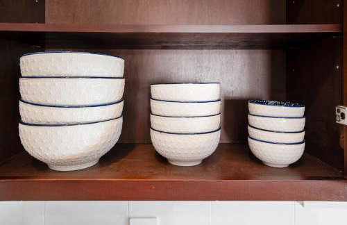 Spacious 3 Bed House near MD Anderson with Free Parking & Wi-Fi - Photo 26