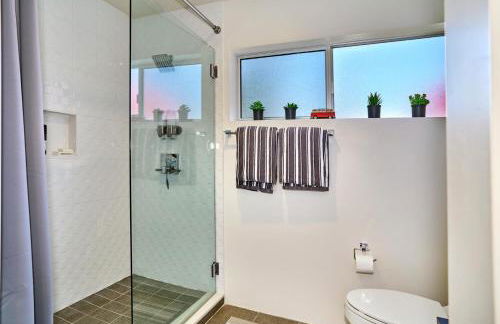 Sophia Oasis Luxe 2BR Condo with Mountain Views - Photo 53