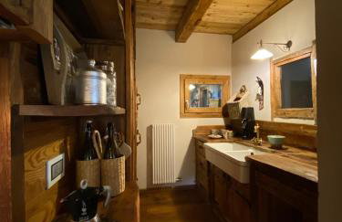 Baite Clotes - Photo 9