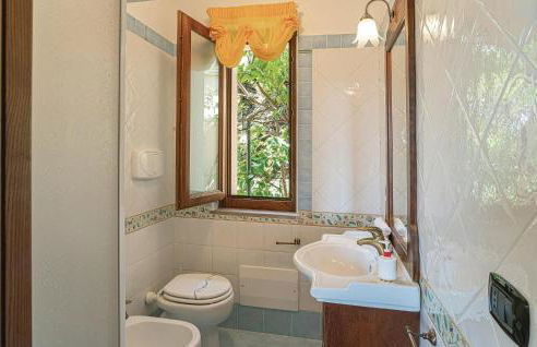 Lovely Apartment In Laureana Cilento Sa - Foto 18