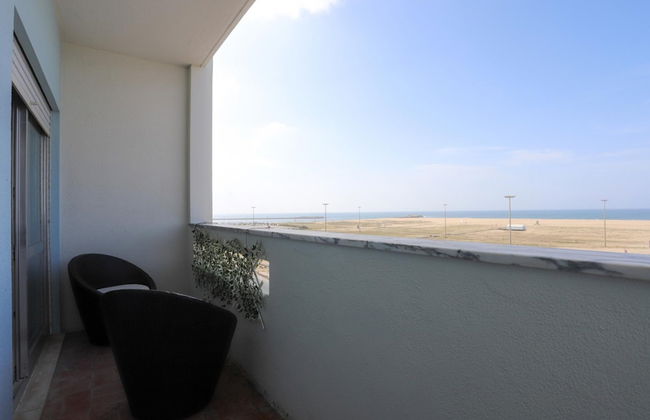 Figueira Beach Vibes Apartment - Photo 4
