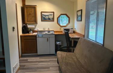 Glacier Peak Resort and RV Park - Foto 36