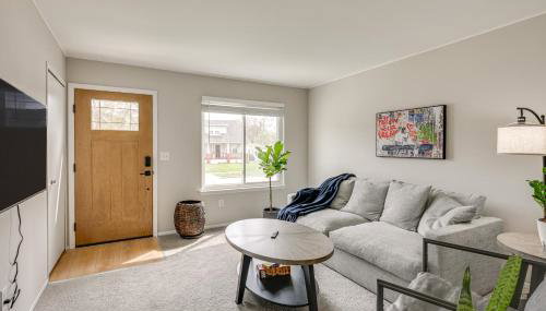 3 Mi to Dtwn Royal Oak Getaway with Fenced Yard! - Foto 1