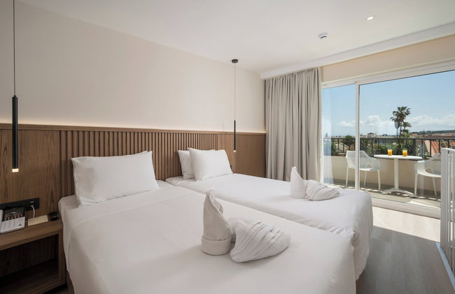 Marika Beach Hotel - Photo 99