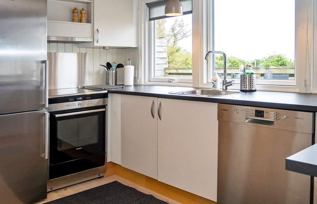 6 Person Holiday Home in Thyholm - Photo 7