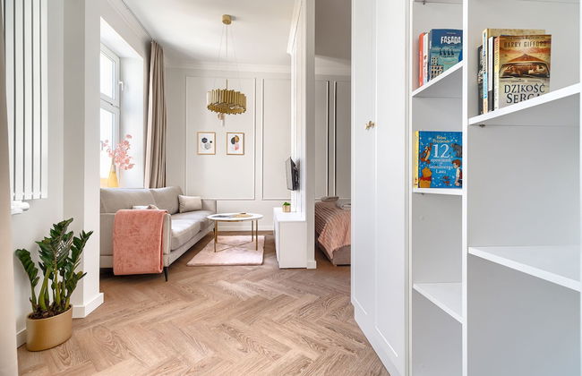 MARGI Aura Apartment - Photo 9