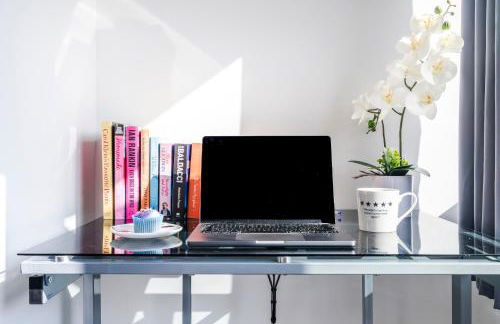 Monmouth House Aylesbury Premier Quality Accommodation For Larger Families Contractors And Professionals Sleeps Up to 6 Guests - Foto 15