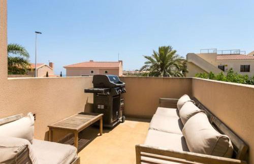 Casa vacacional con patio y piscina R78 by Novadesta - Foto 4