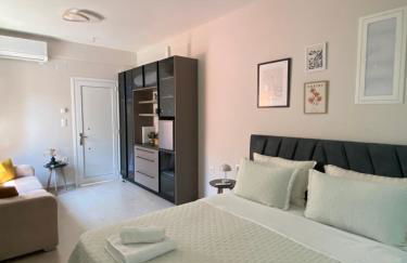 Aphrodite Residence by Elysium Collection - Photo 4