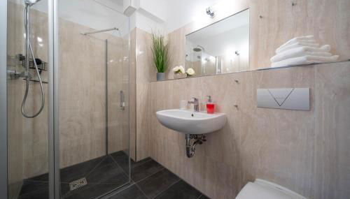 Möbliertes Wohnen - Nina - Foto 3, Shower