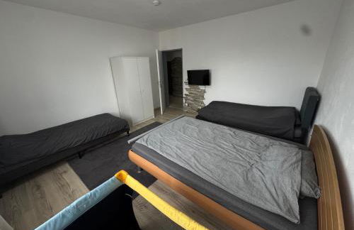 Moderne Zimmer nähe A3 - Foto 5