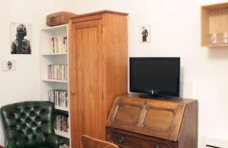 Chic neighborhood charming courtyard studio 7th - Foto 19