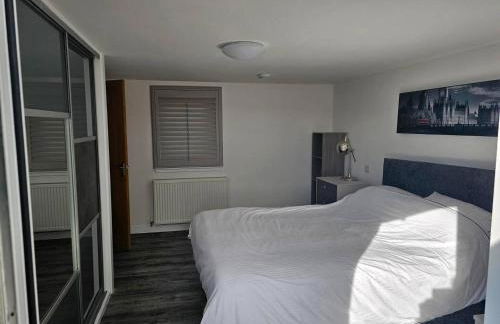 2 Bed Cottage-Sleeps 4-Harbour & Sea View - Photo 2