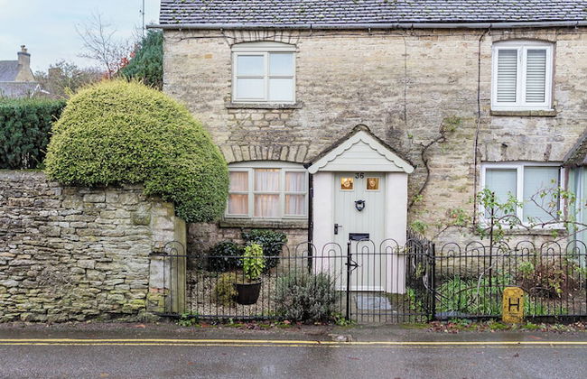 Honeypot Cottage-Lovely Bolthole in Stow - Photo 39