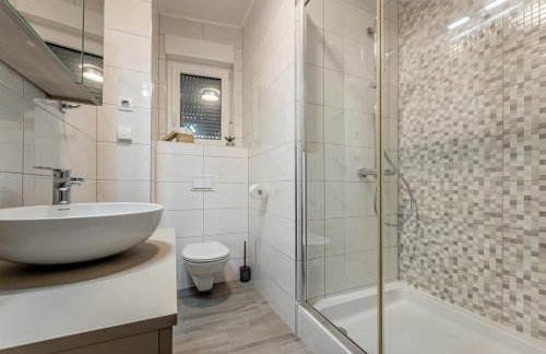 Luxury villa Adris with heated pool, Gym, sauna - Split - Photo 58