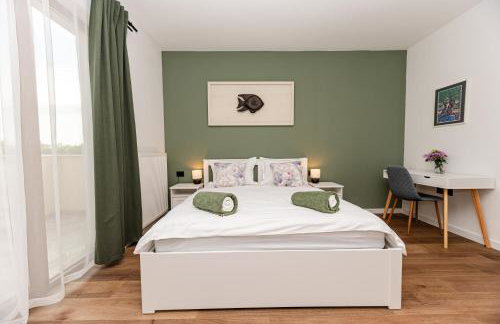 Villa Pietro with a heated Saltwater pool - Photo 55