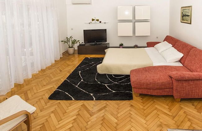 Apartment 1366 - Photo 17