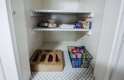 Central Location. Fenced Yard W Washer and Dryer - Foto 8