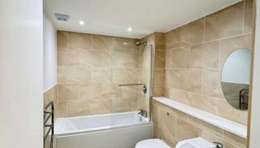 Gorgeous 2 bed apartment with free parking near, Sefton Park, Palm House, Lark Lane, Liverpool and Everton football clubs - Foto 4