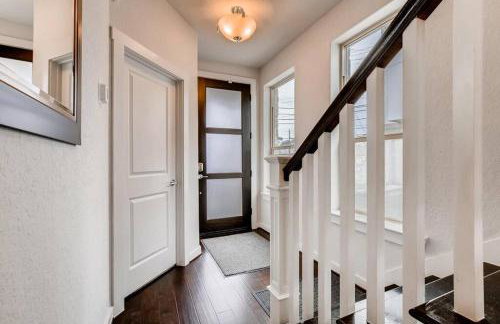 Fam Friendly 5 Bed Home Blocks To Pearl/Riverwalk! - Foto 2