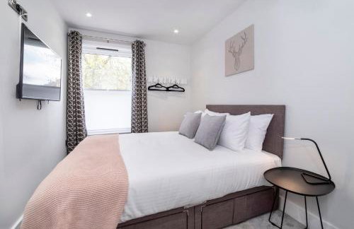 The Old Hotel - Photo 49