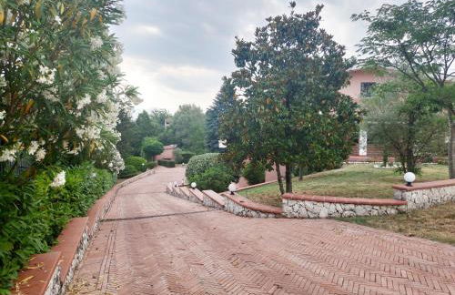 Villa Abete Azzurro con Piscina - Foto 44