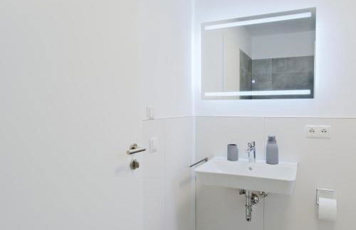 Untergeschoss mit Stil modern, ruhig & mit Terrasse - Foto 7