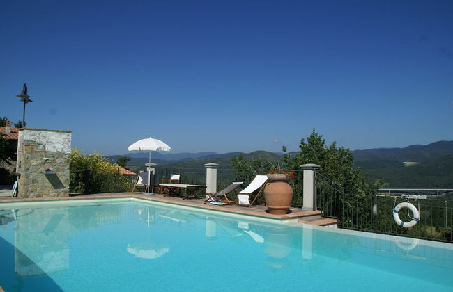 Holiday Home in Montecarelli With Pool - Photo 22