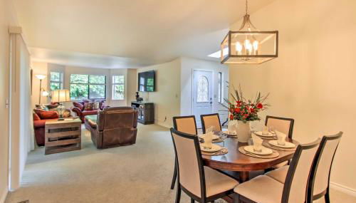 Quiet Lakefront Olympia Home with Dock on Half Acre - Foto 4