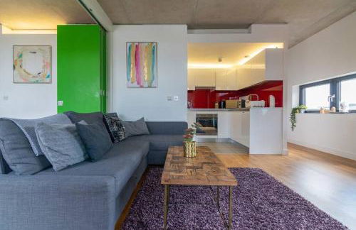 City SuperHost - Beautiful Canal Facing Apartment - Foto 3