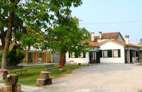 Villa Olanda - Photo 1