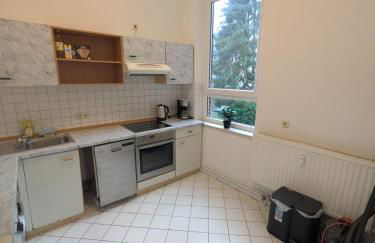 Modernes Apartment mit 2 Schlafzimmern und Privatparkplatz nahe Innenstadt - Foto 9