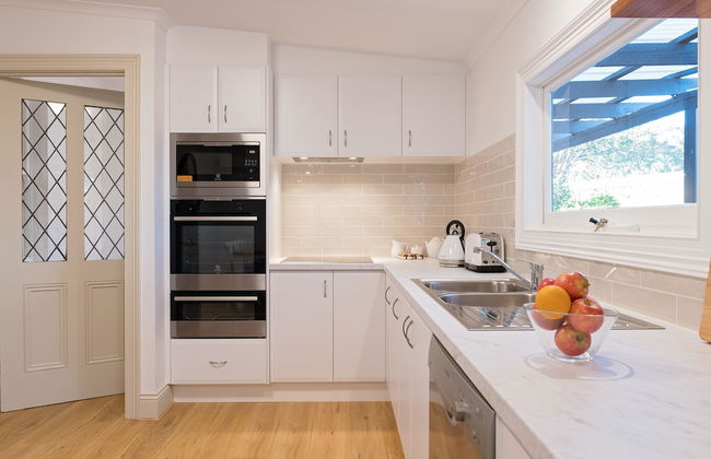 The Other House - Photo 8