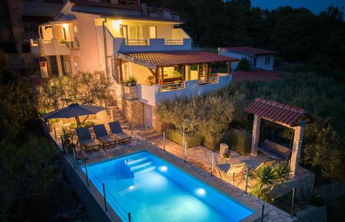 Holiday house Stupalo- with private pool, both floors air-conditioned - Foto 1