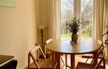 3 Bedroom Detached house Wellingborough - Photo 5