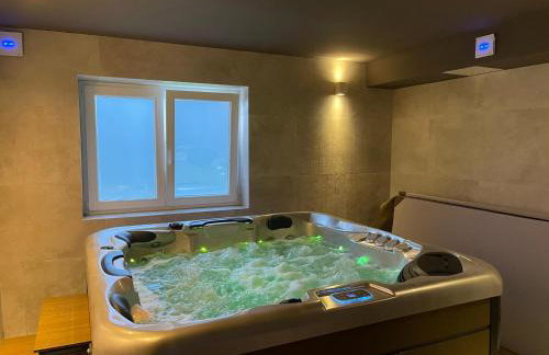 Villa Lovran, heated pool and Spa - Foto 39