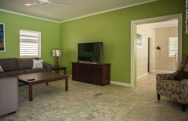 Breezy Shores at Cardiff Hall - Photo 23