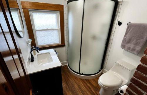 Fiesinger House - Private 3-bd Unit in Historic Home, Downtown Sandusky - Foto 10