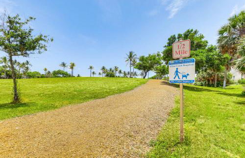 2 Mi to Jupiter Beach Condo with Lake Views - Photo 27