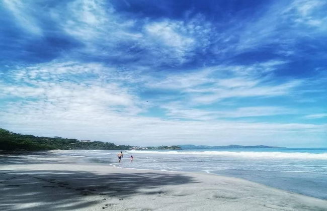 Birds-eye view of the ocean in nicely priced unit on top floor in Flamingo - Photo 33