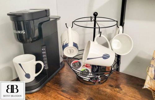 Cozy Bungalow 10 Min to DTWN CLE - Foto 29