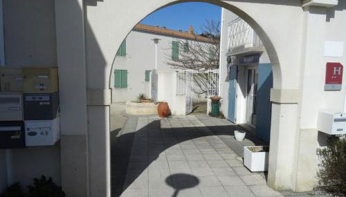 Une pause à LA FLOTTE en RE - Foto 3