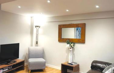 Modern House Soham Town Centre - Photo 3