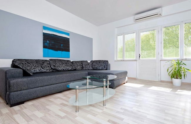 Apartment Maja - Photo 13