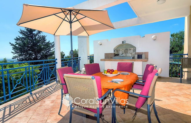 Wonderful Quiet Area, Completely Privacy, Large Private Pool, Colourful Garden - Foto 55