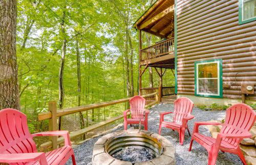 Game Room and 3-Story Deck at Lake Hiwassee Hideaway - Foto 23